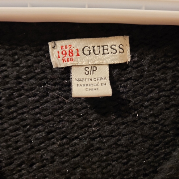 Guess sweater - black size small - Picture 2 of 4